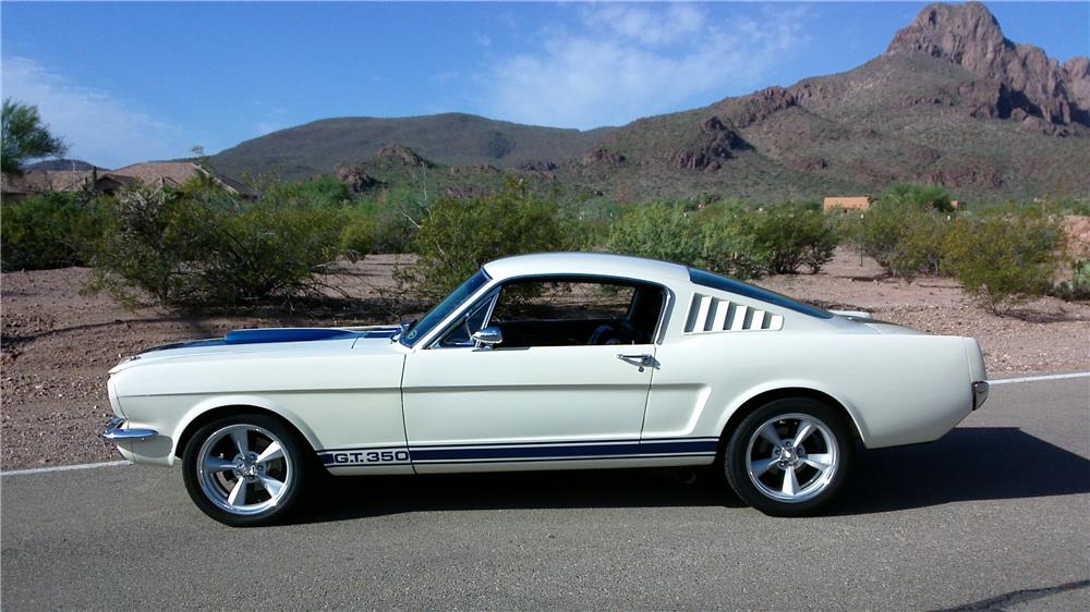 1965 FORD MUSTANG CUSTOM  FASTBACK