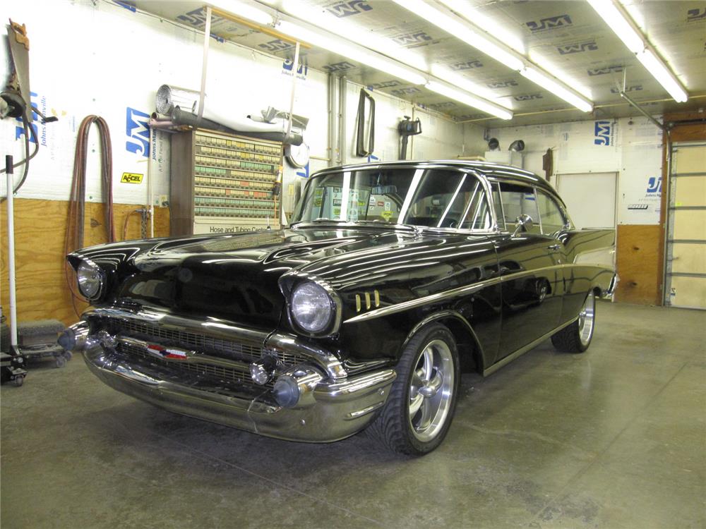 1957 CHEVROLET BEL AIR CUSTOM