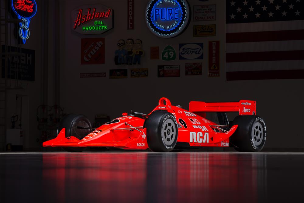 1991 LOLA RACE CAR