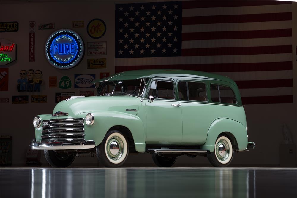 1952 CHEVROLET SUBURBAN STATION WAGON