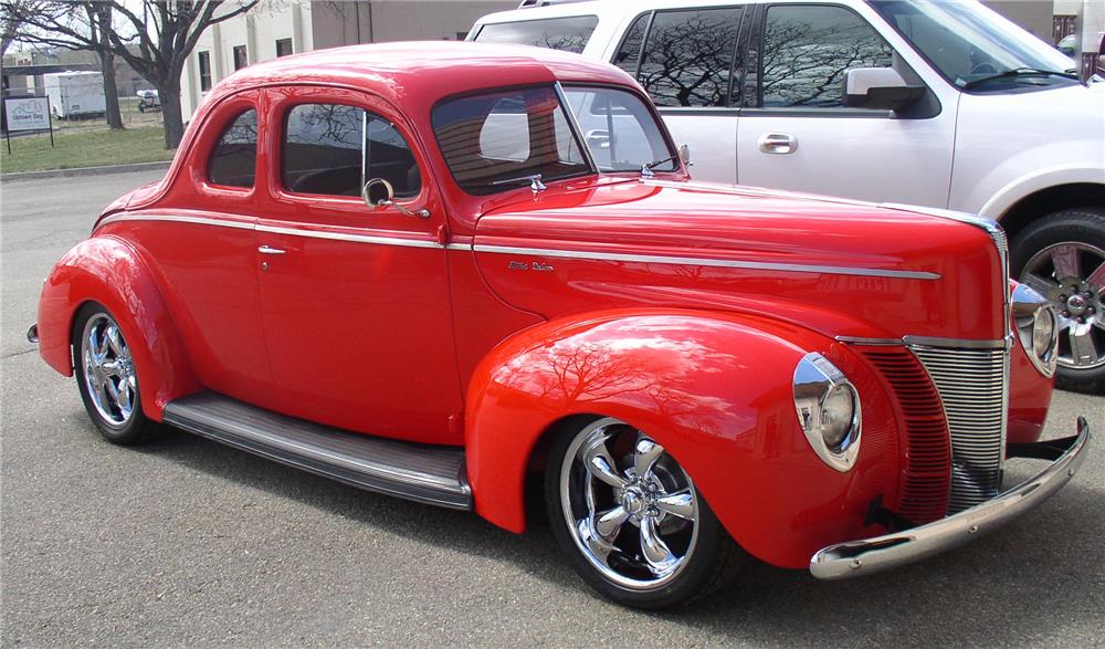 1940 FORD CUSTOM COUPE