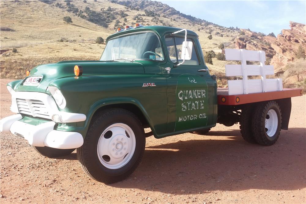 1957 GMC 250 FLATBED PICKUP