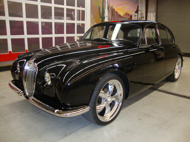 1961 JAGUAR MARK II CUSTOM 4 DOOR SALOON