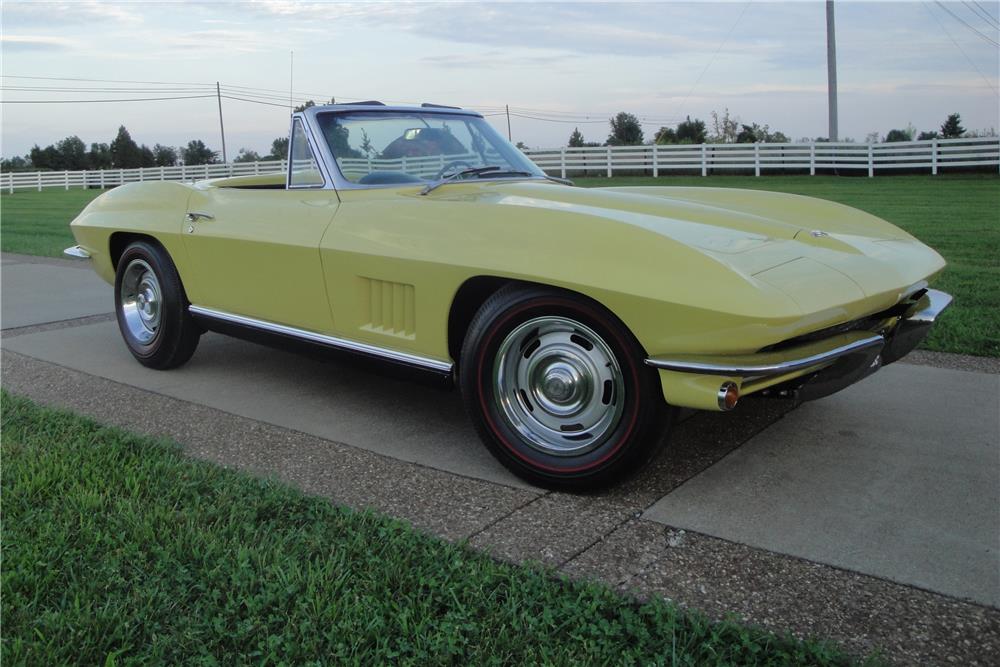 1967 CHEVROLET CORVETTE CONVERTIBLE