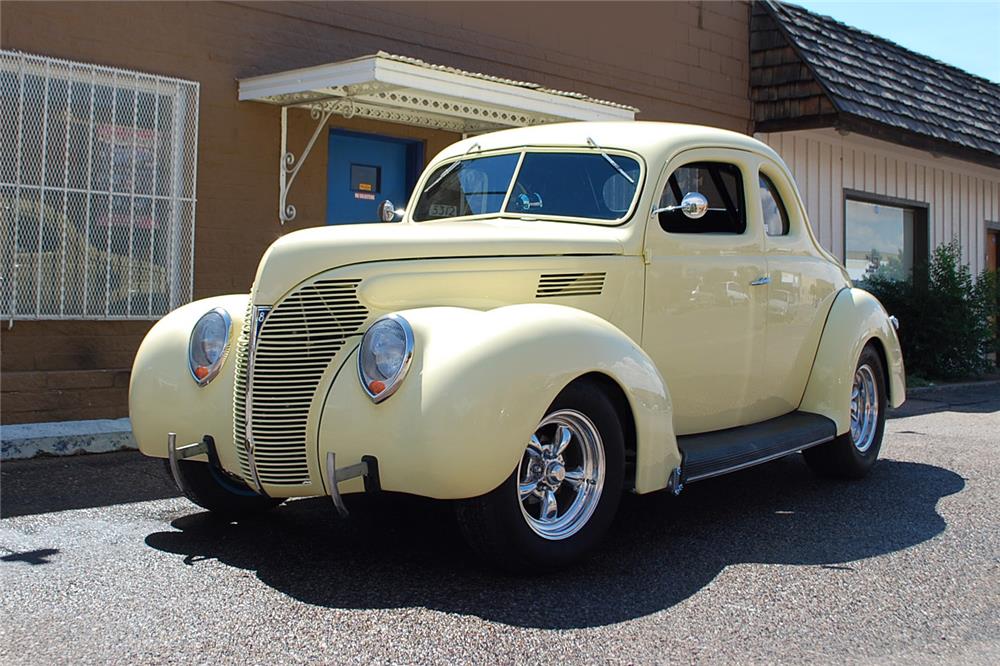 1939 FORD STANDARD CUSTOM 2 DOOR COUPE