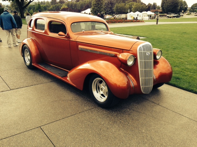 1936 BUICK ROADMASTER CUSTOM 4 DOOR SEDAN