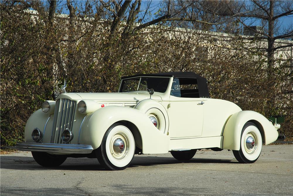 1939 PACKARD 12 BOATTAIL SPEEDSTER