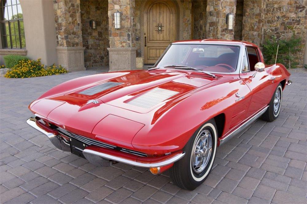 1963 CHEVROLET CORVETTE SPLIT-WINDOW COUPE