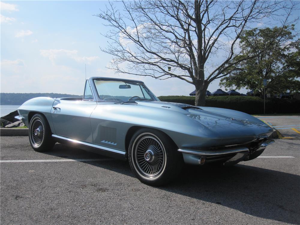 1967 CHEVROLET CORVETTE CONVERTIBLE