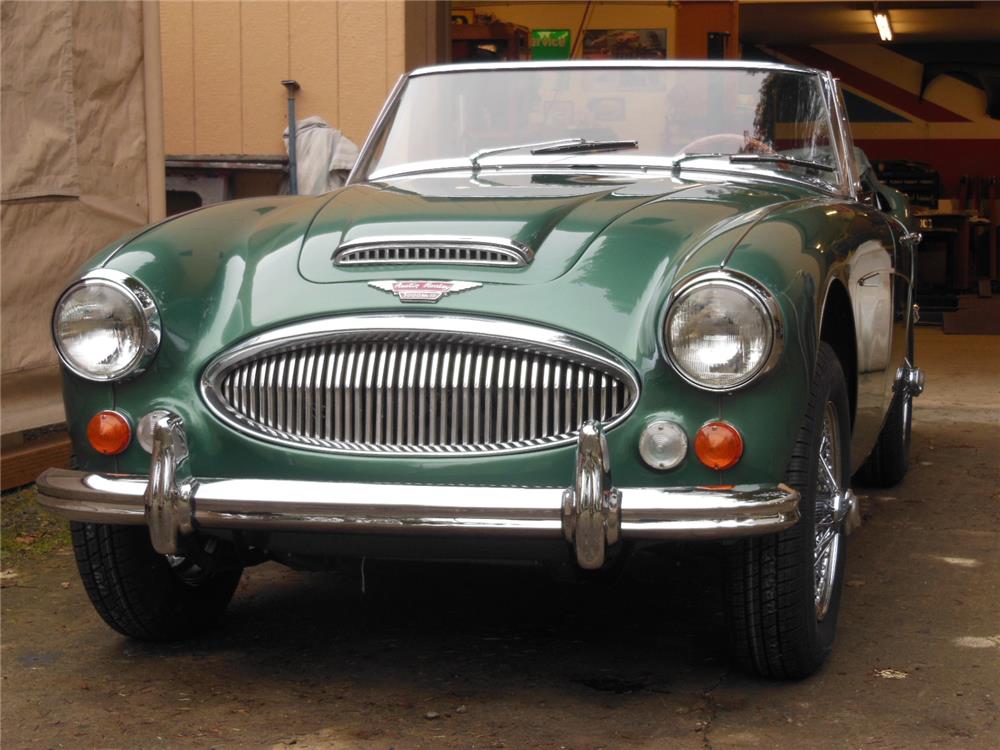 1967 AUSTIN-HEALEY 3000 BJ8 CONVERTIBLE