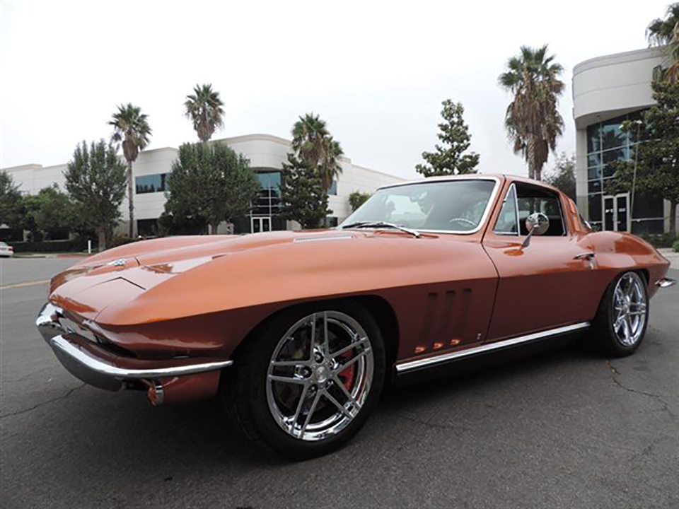 1965 CHEVROLET CORVETTE