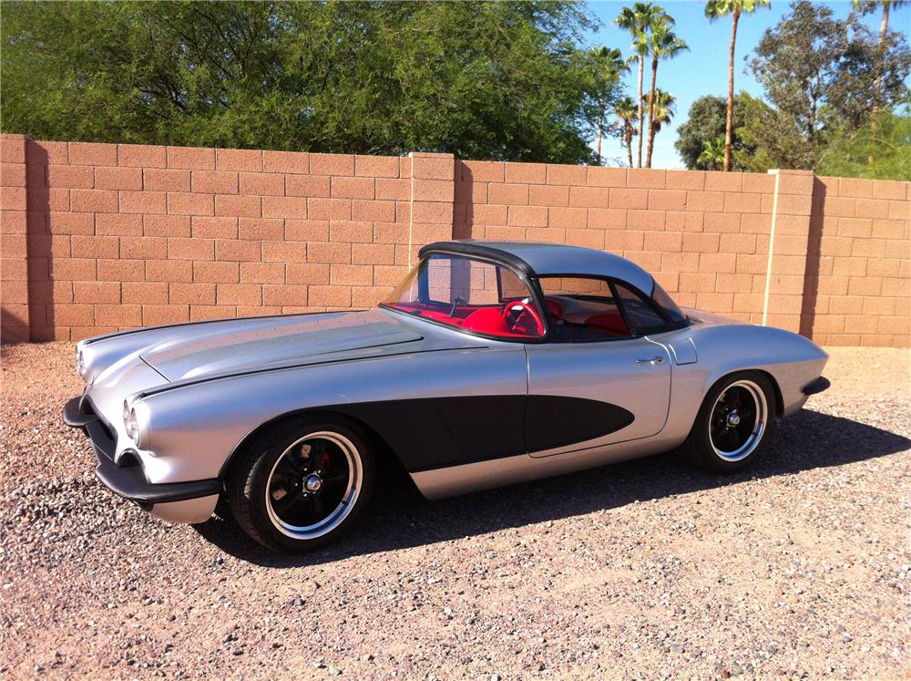 1961 CHEVROLET CORVETTE CUSTOM CONVERTIBLE