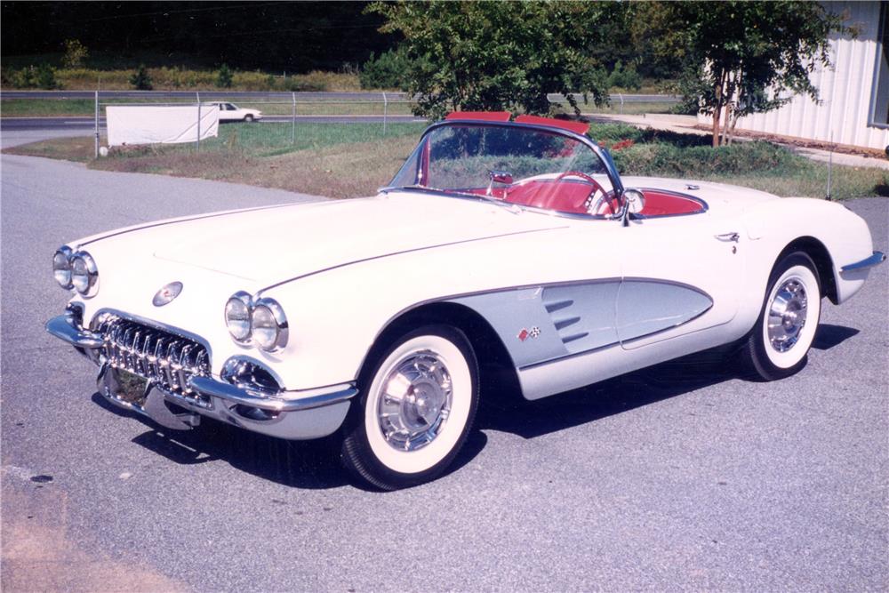 1960 CHEVROLET CORVETTE CONVERTIBLE