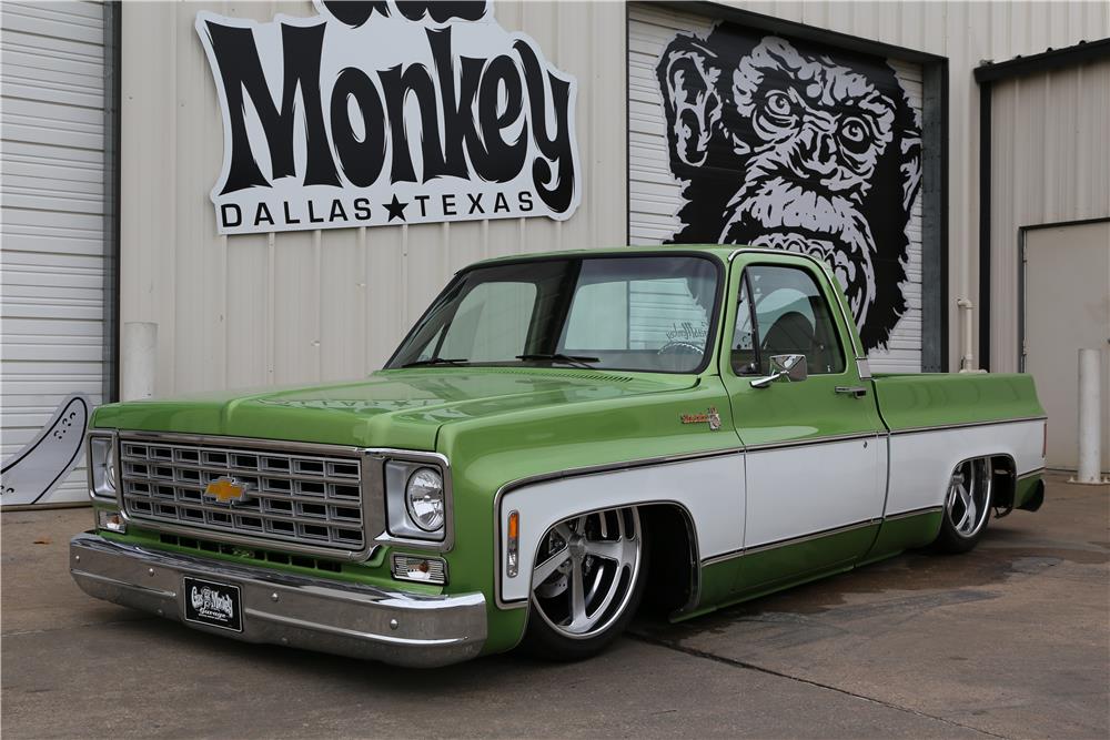 1976 CHEVROLET C-10 CUSTOM PICKUP