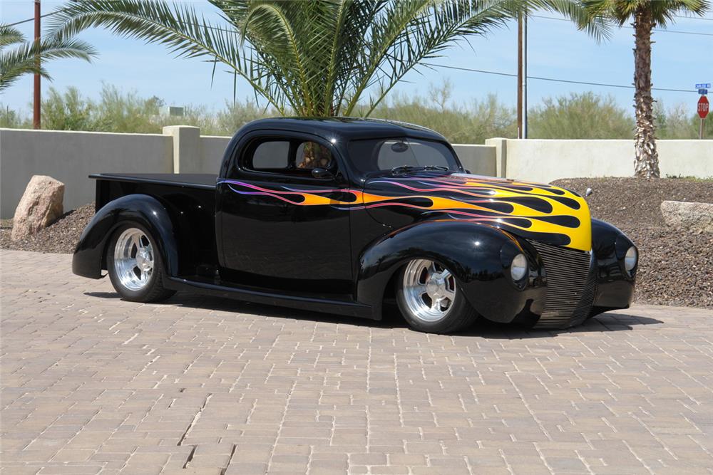 1940 FORD CUSTOM PICKUP