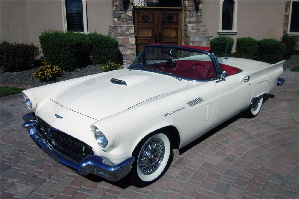 1957 FORD THUNDERBIRD CONVERTIBLE