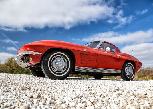 1963 CHEVROLET CORVETTE SPLIT WINDOW 