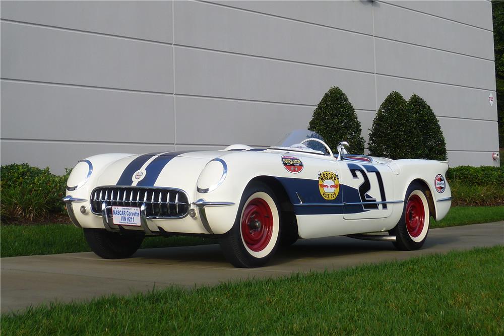 1953 CHEVROLET CORVETTE ROADSTER RACE CAR