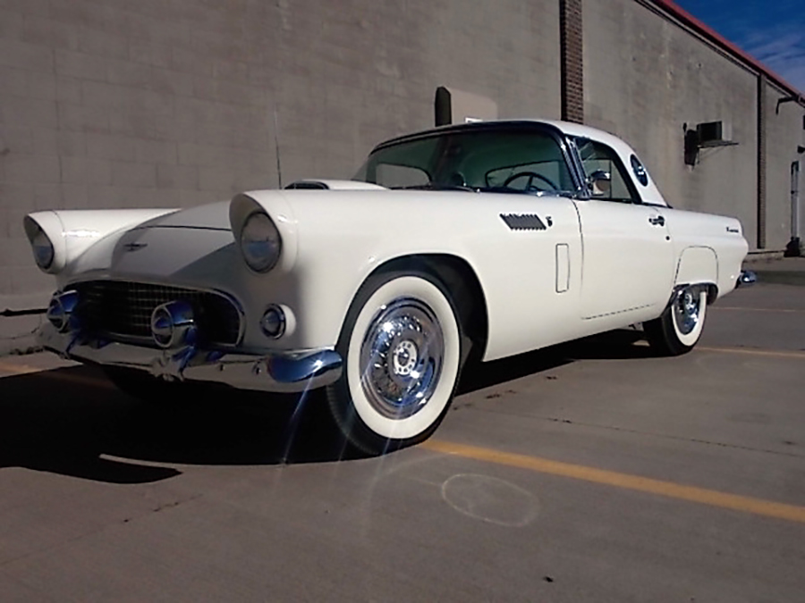 1956 FORD THUNDERBIRD 