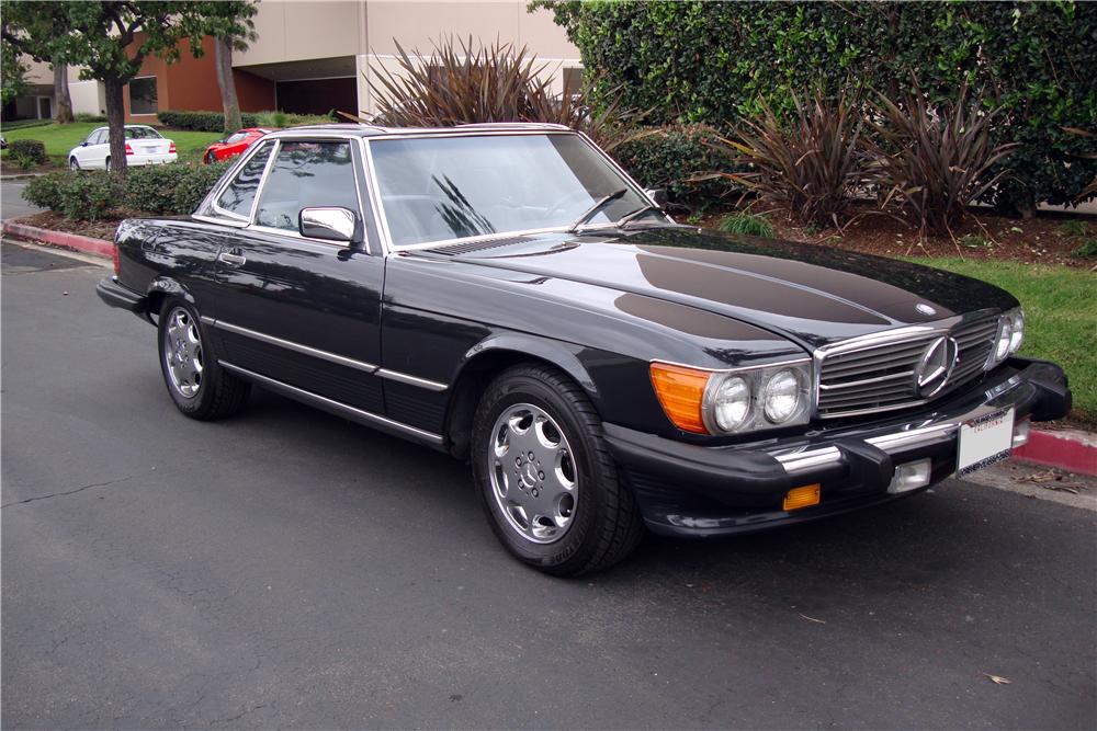 1988 MERCEDES-BENZ 560SL CONVERTIBLE