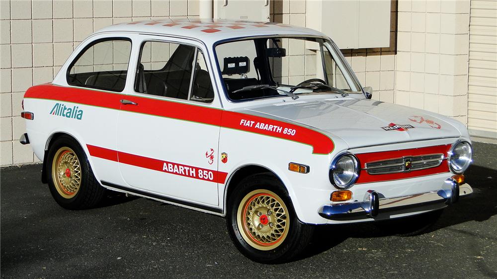 1971 FIAT 850 BERLINA 2 DOOR SEDAN