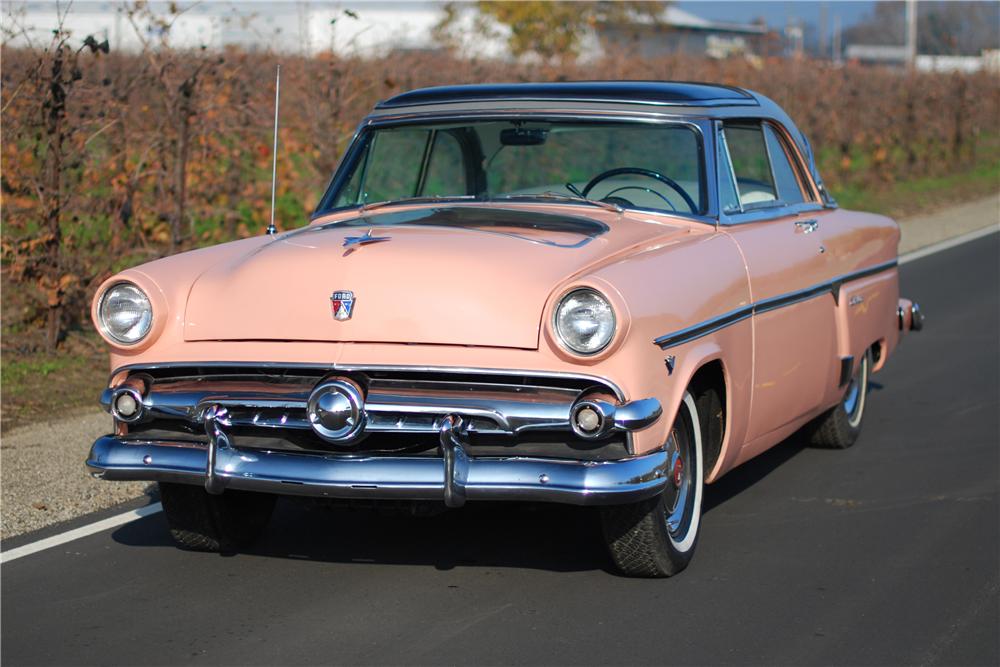 1954 FORD SKYLINER 2 DOOR HARDTOP