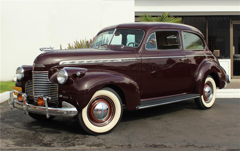 1940 CHEVROLET SPECIAL DELUXE 2 DOOR TOWN SEDAN