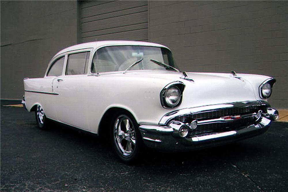 1957 CHEVROLET 150 CUSTOM 2 DOOR POST