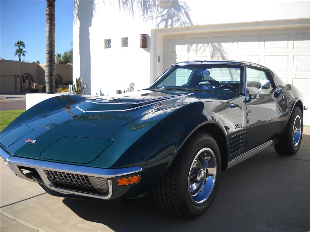 1971 CHEVROLET CORVETTE 2 DOOR COUPE