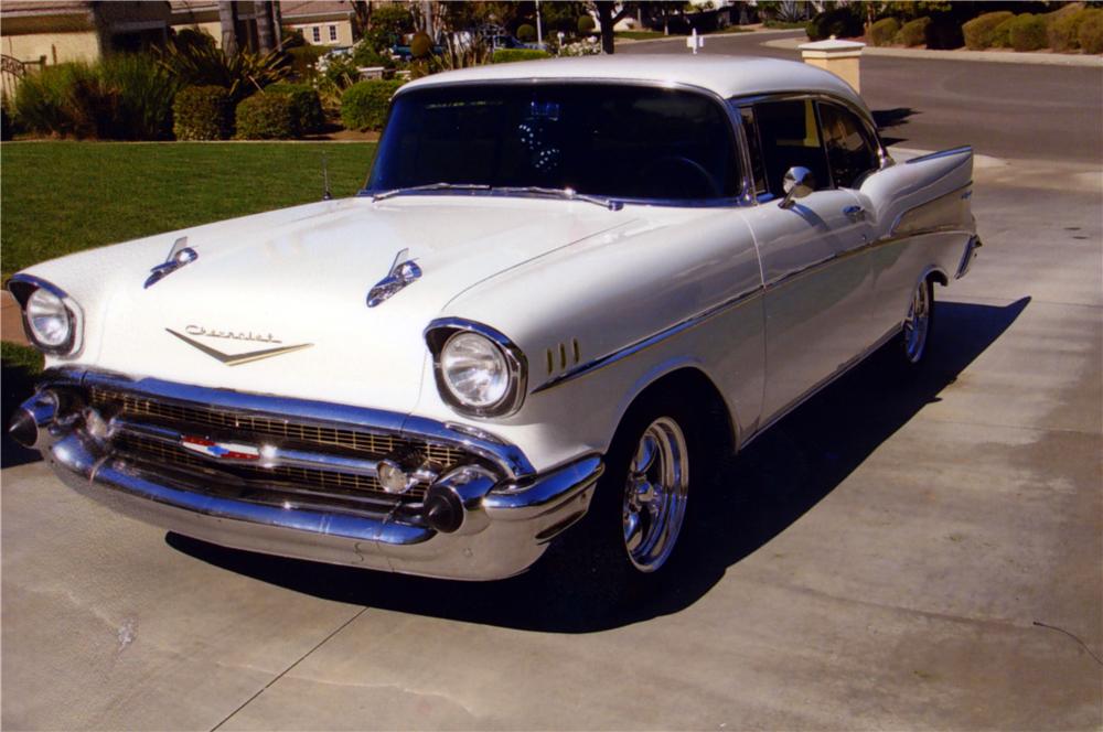 1957 CHEVROLET BEL AIR CUSTOM 2 DOOR COUPE