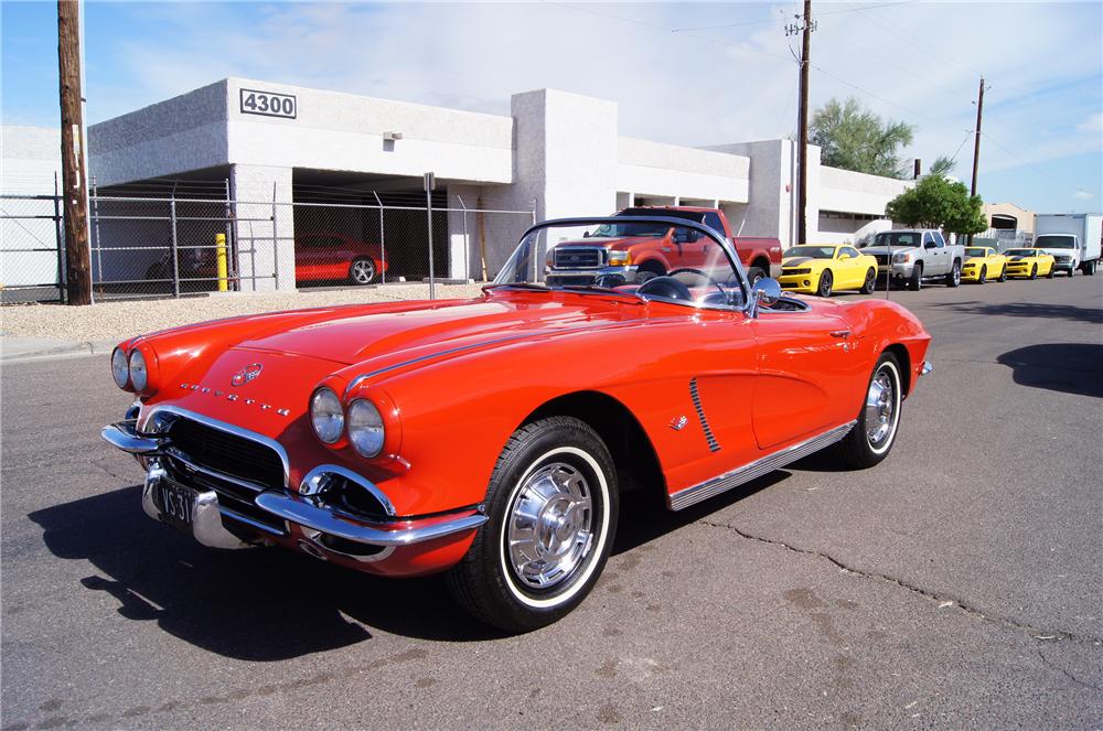 1962 CHEVROLET CORVETTE CONVERTIBLE