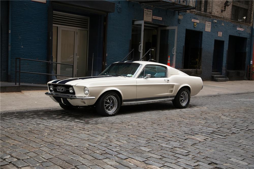 1967 FORD MUSTANG CUSTOM FASTBACK