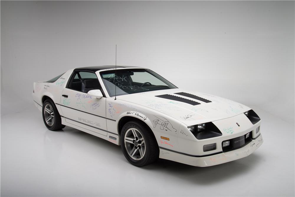 1985 CHEVROLET CAMARO IROC Z 2 DOOR COUPE