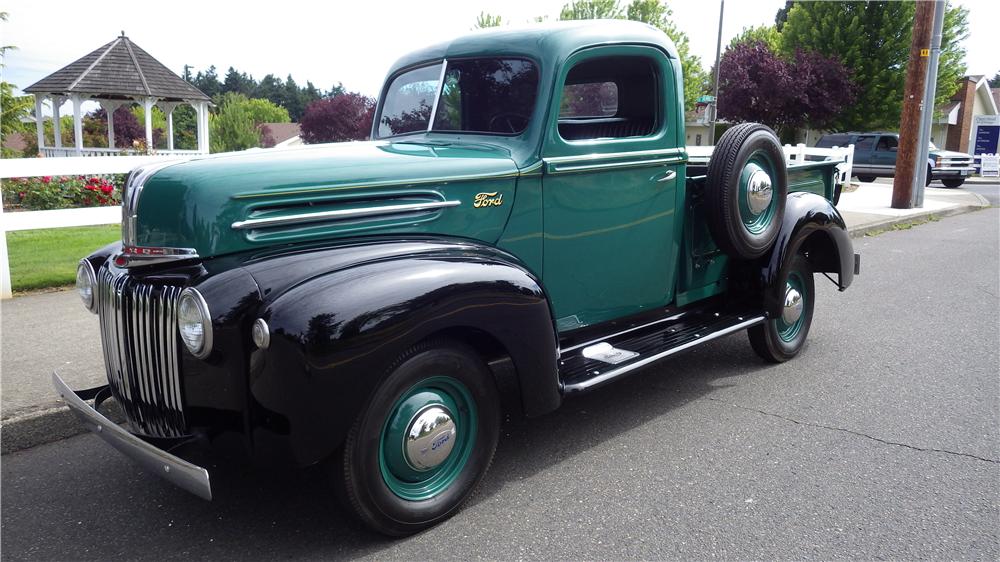 1946 FORD F-1 PICKUP