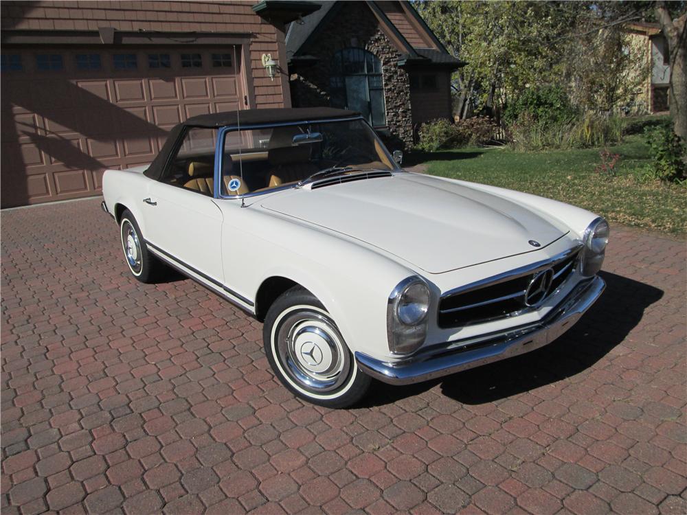 1967 MERCEDES-BENZ 230SL CONVERTIBLE