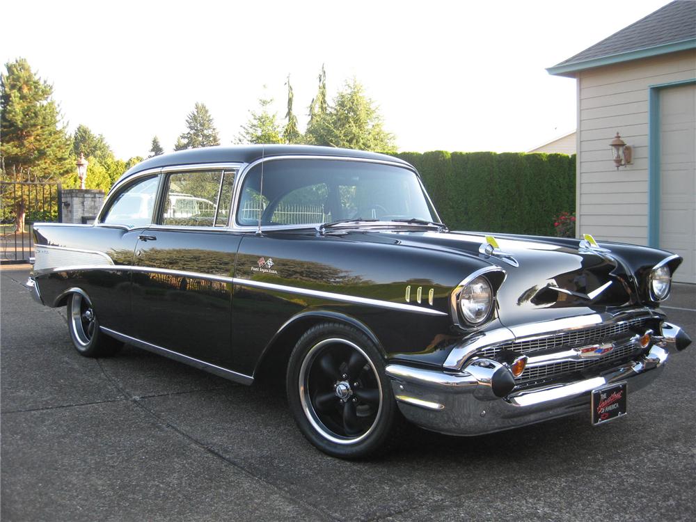 1957 CHEVROLET 210 CUSTOM 2 DOOR HARDTOP