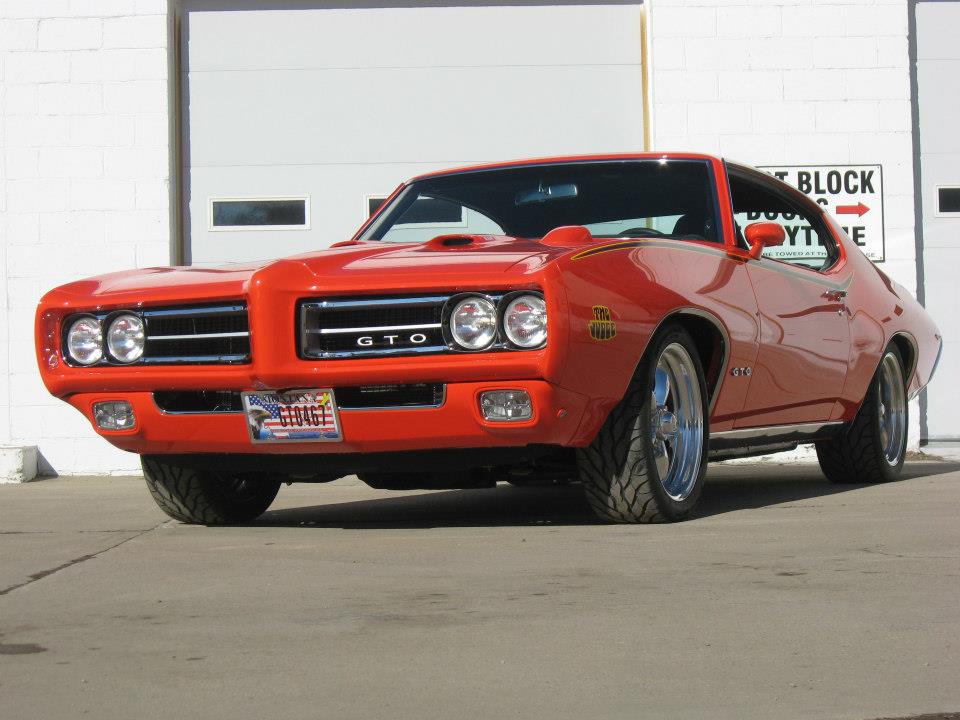 1969 PONTIAC GTO CUSTOM 2 DOOR HARDTOP