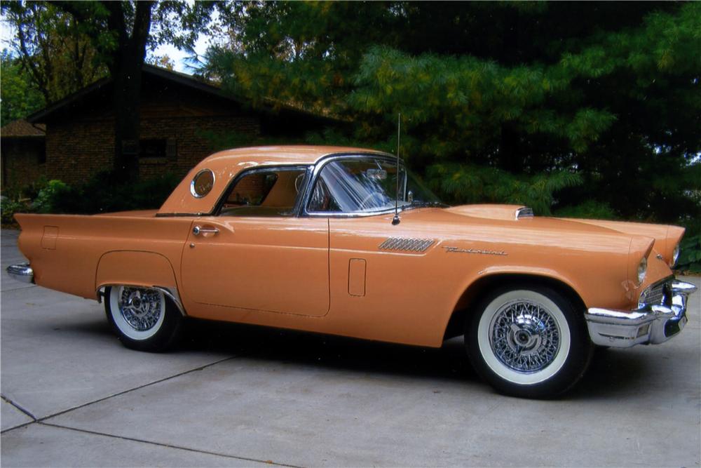 1957 FORD THUNDERBIRD CONVERTIBLE