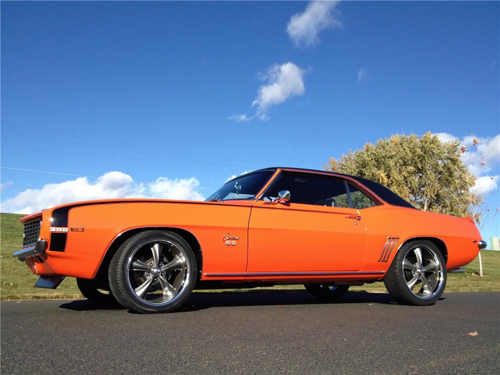 1969 CHEVROLET CAMARO CUSTOM 2 DOOR COUPE