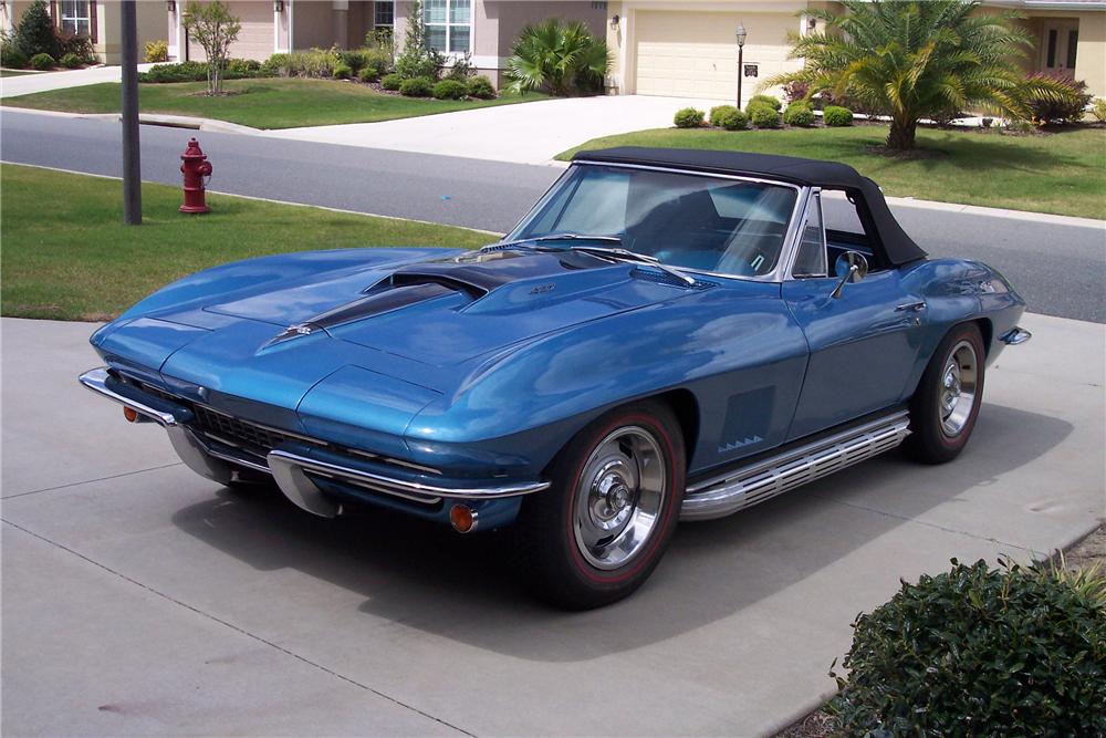 1967 CHEVROLET CORVETTE CONVERTIBLE