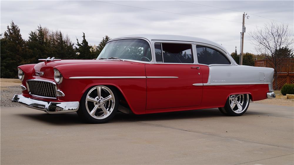 1955 CHEVROLET 210 CUSTOM 2 DOOR SEDAN