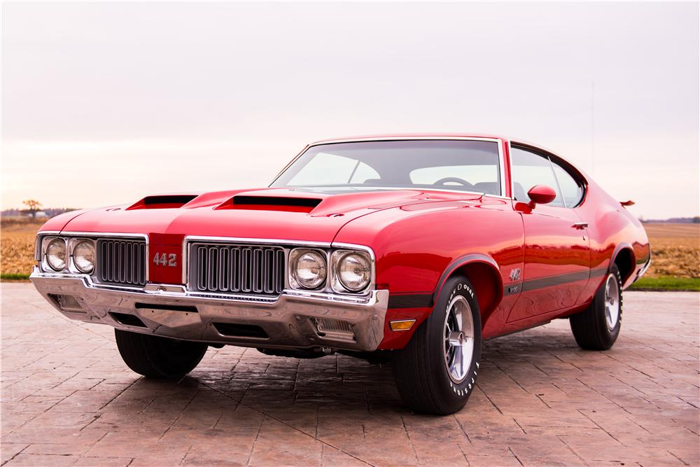 1970 OLDSMOBILE 442 W30 2 DOOR COUPE