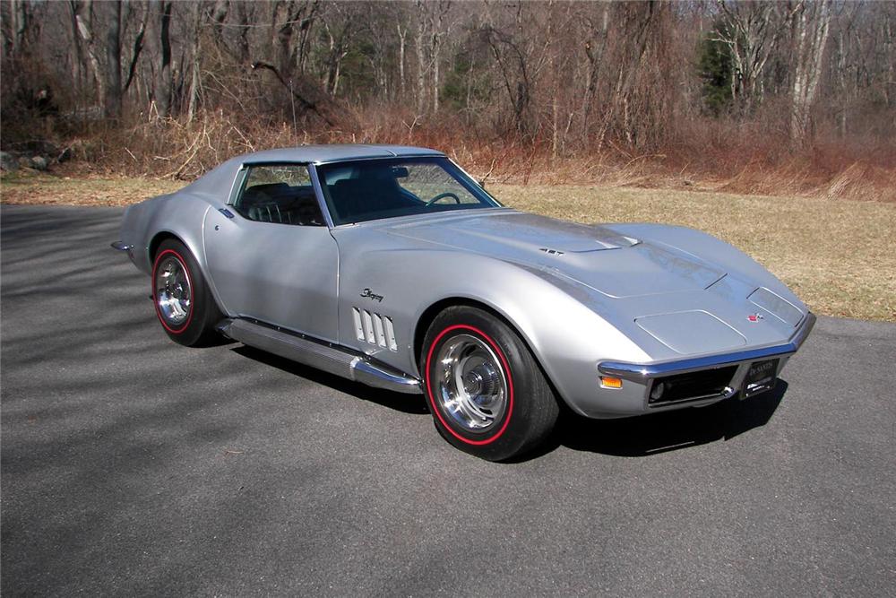 1969 CHEVROLET CORVETTE 2 DOOR COUPE