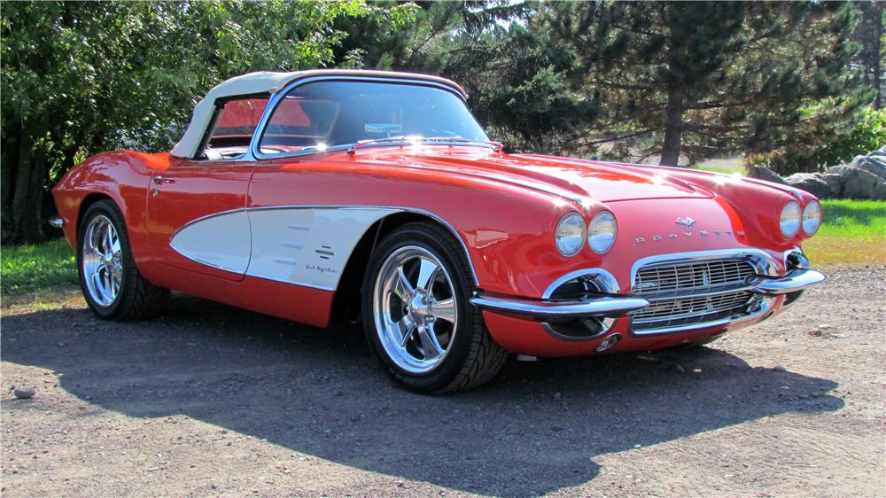 1961 CHEVROLET CORVETTE CUSTOM CONVERTIBLE