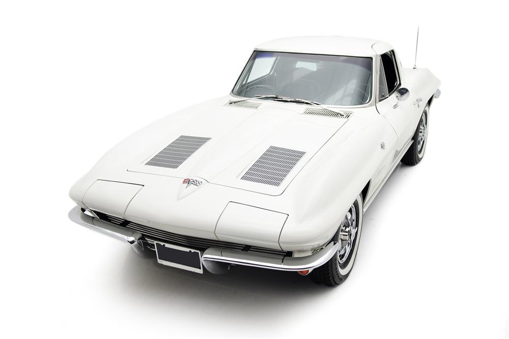 1963 CHEVROLET CORVETTE 2 DOOR COUPE