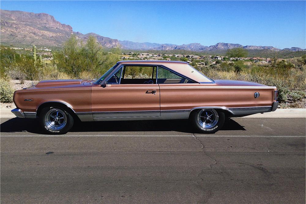 1967 PLYMOUTH SATELLITE CUSTOM 2 DOOR HARDTOP