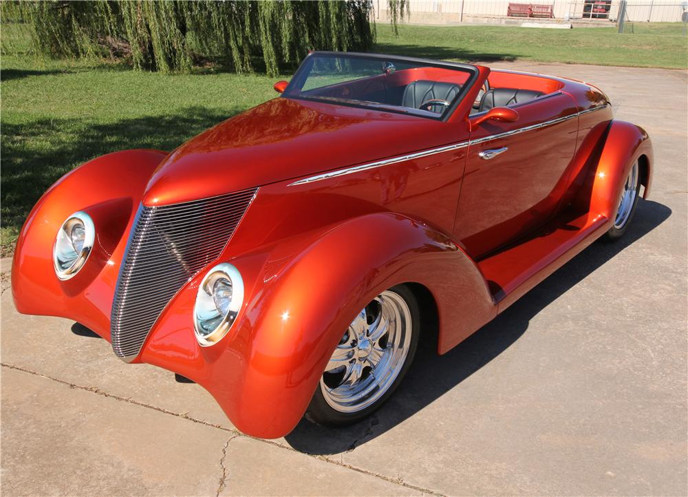 1937 FORD CUSTOM ROADSTER