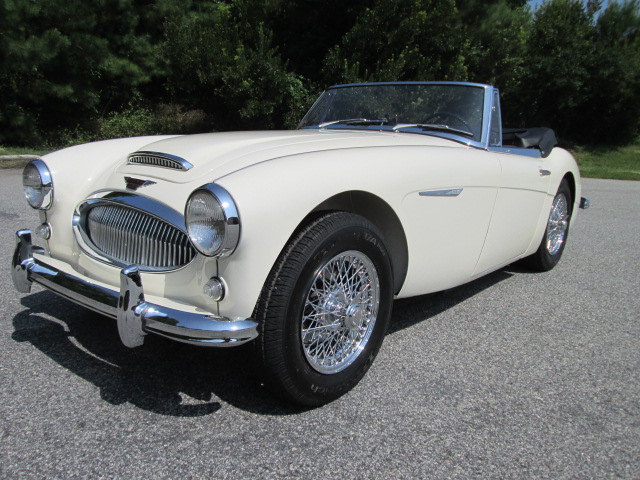 1963 AUSTIN-HEALEY 3000 MARK II BJ7 ROADSTER