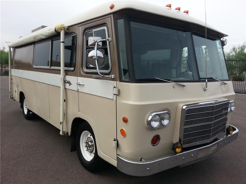 1968 CLARK CORTEZ MOTORHOME/COACH/RV