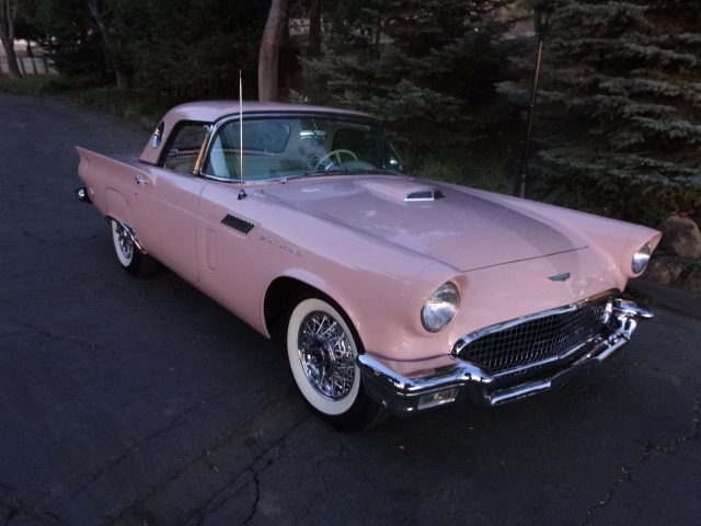 1957 FORD THUNDERBIRD CONVERTIBLE